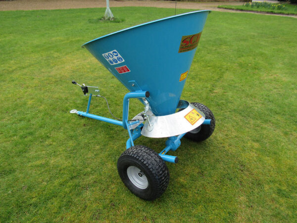 Towed Fertiliser Broadcaster 73L - Ref GAM73